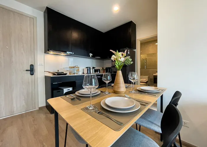Luxury 2br︱fast Wifi︱walk To & Mrt Rama 9 Apartment *