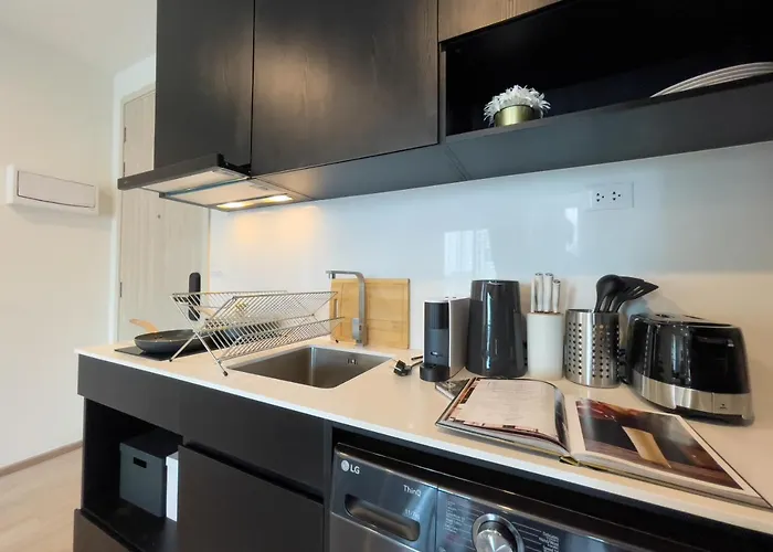 Luxury 2br︱fast Wifi︱walk To & Mrt Rama 9 Apartment Bangkok