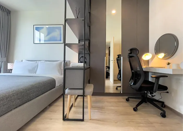 Luxury 2br︱fast Wifi︱walk To & Mrt Rama 9 * Bangkok