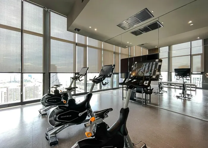 Luxury 2br︱fast Wifi︱walk To & Mrt Rama 9