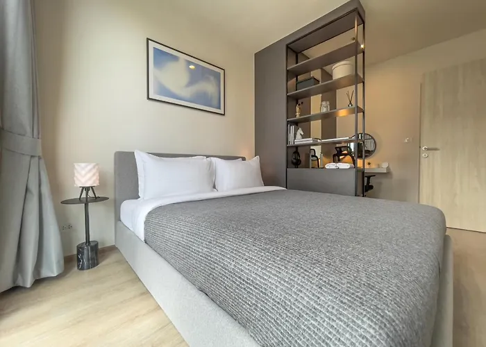 Luxury 2br︱fast Wifi︱walk To & Mrt Rama 9